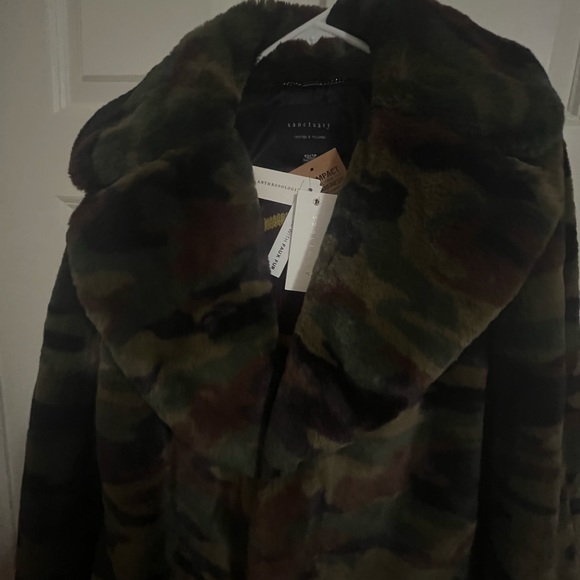 Santuary Camo faux fur coat $250 - Picture 6 of 9